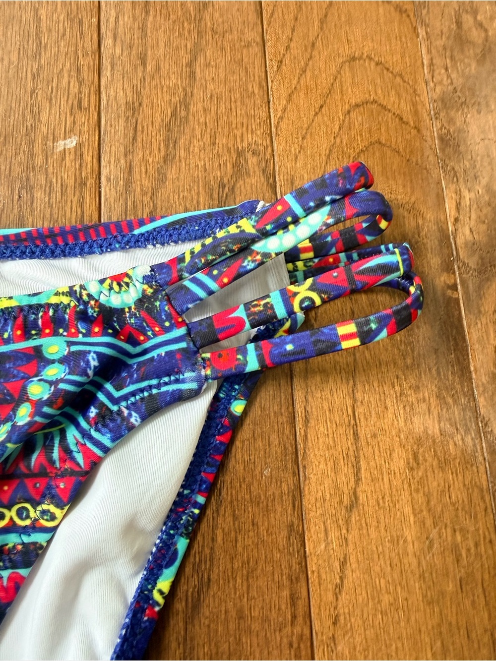 Multicolor Patterned Two-Piece BikiniSwim Set - Picture 6 of 9